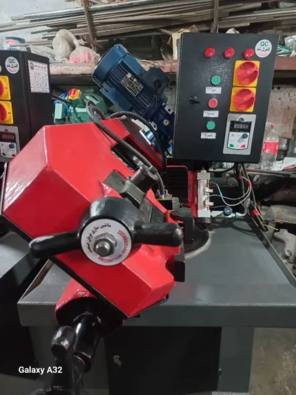 اره نواری اتوماتیک اینورتر دار در دو سایز ۱۴۰ و ۲۲۰